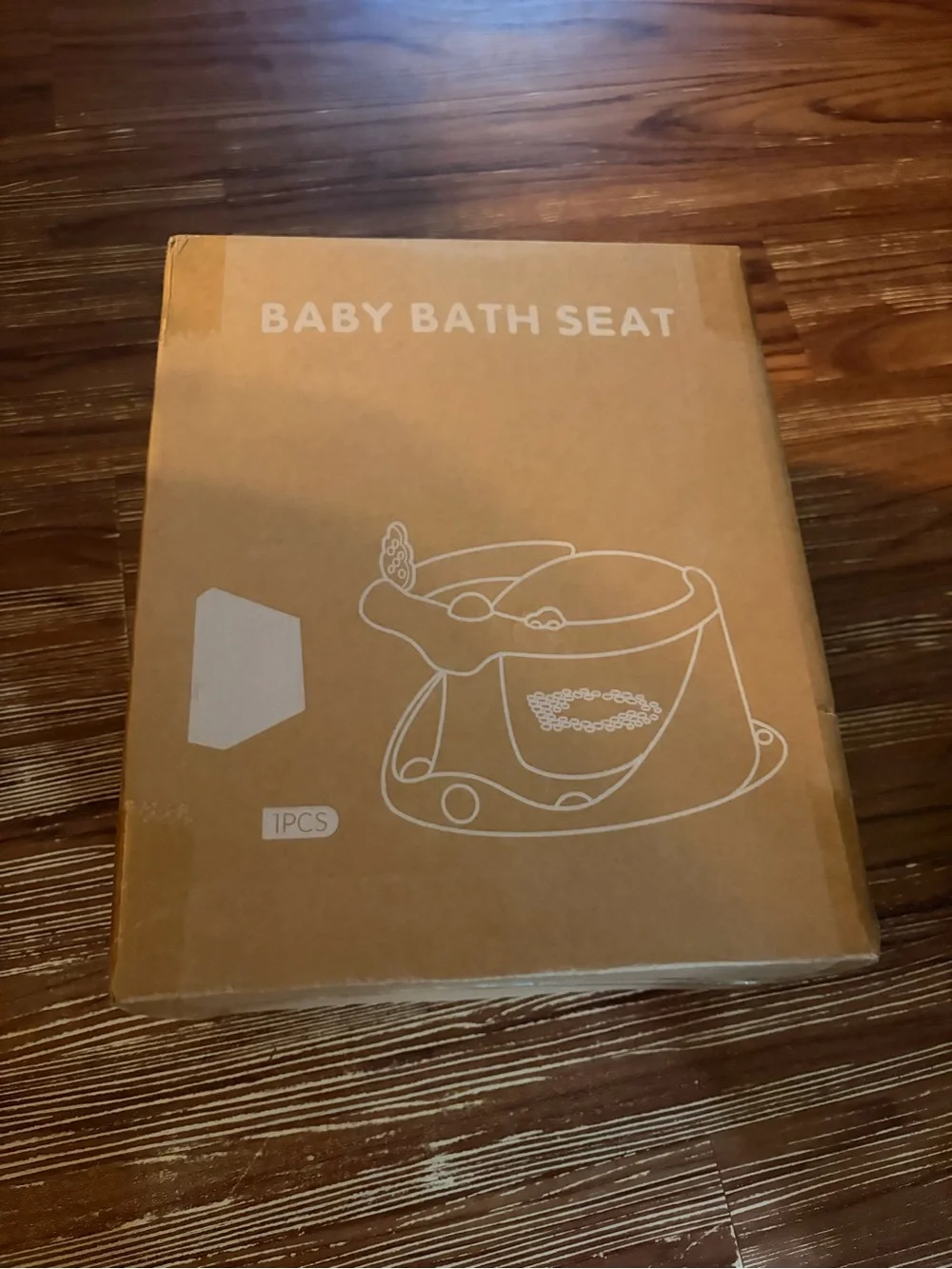 Baby Bath Seat with White and Light Gray Comfort Design